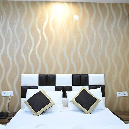 Super Hotel O Glance Inn Patna  Zewnętrze zdjęcie