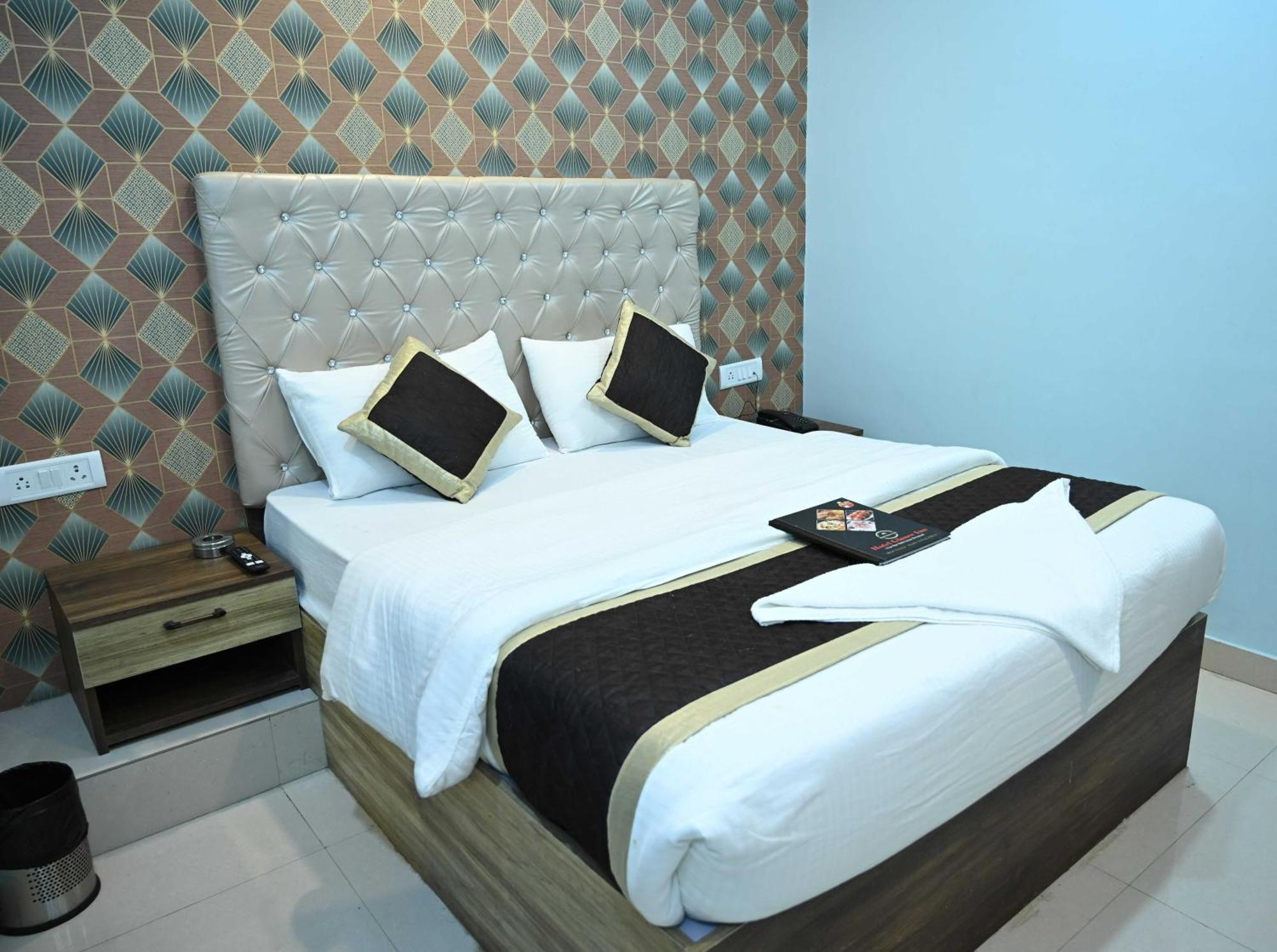 Super Hotel O Glance Inn Patna  Zewnętrze zdjęcie